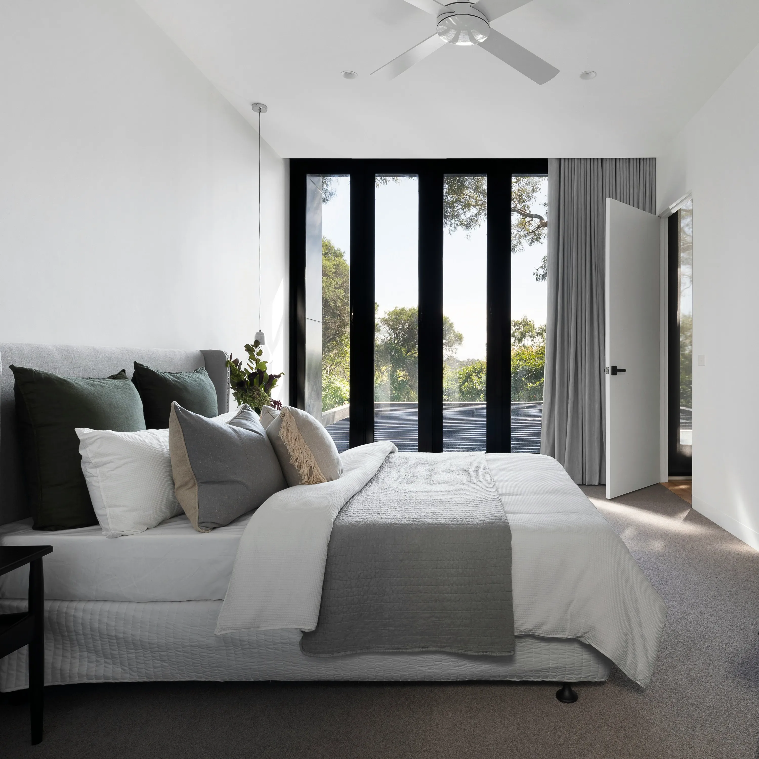 Sección de Persianas y cortinas Sección de Persianas y cortinas